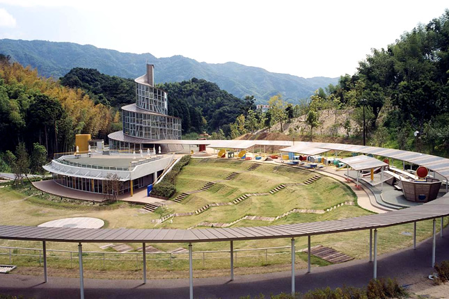 わんぱく公園管理棟