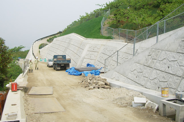 上鞆渕道路改良