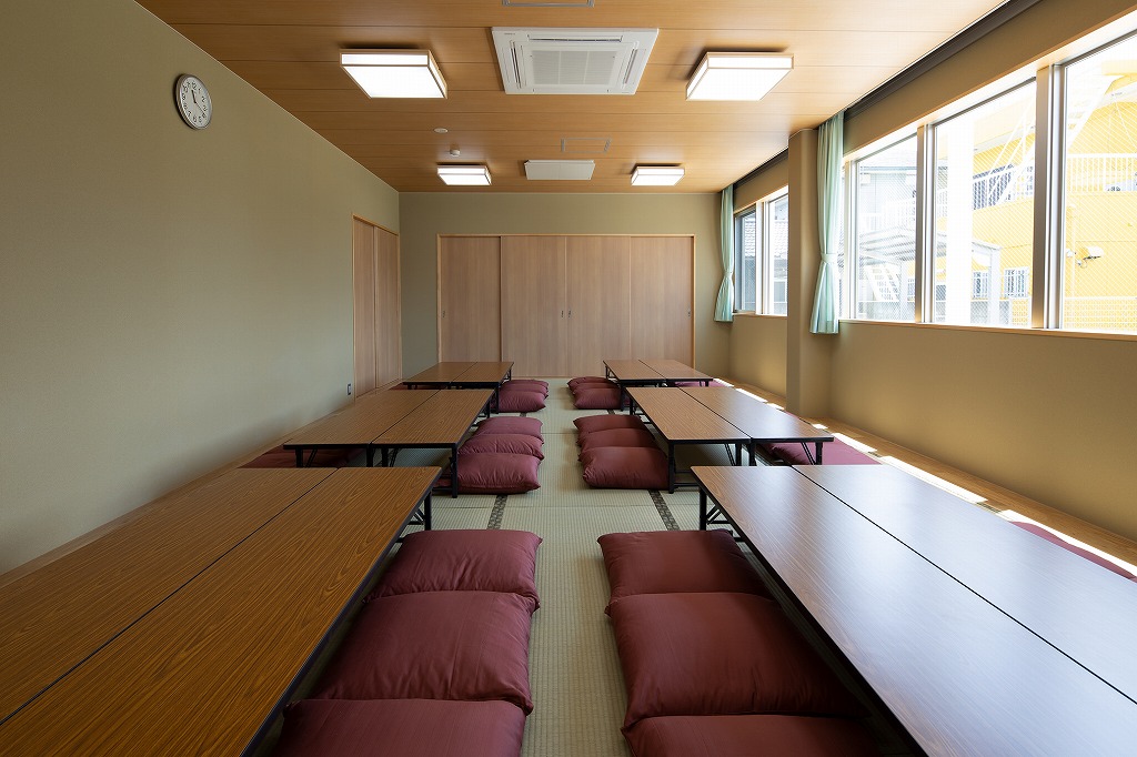 杭の瀬児童・地区福祉センター