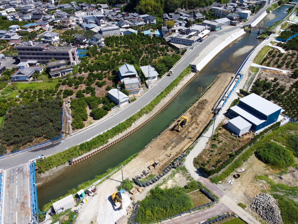 加茂川河川整備工事