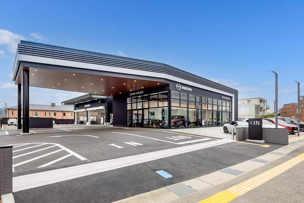 マツダオートザム紀北増改築工事（展示場棟）