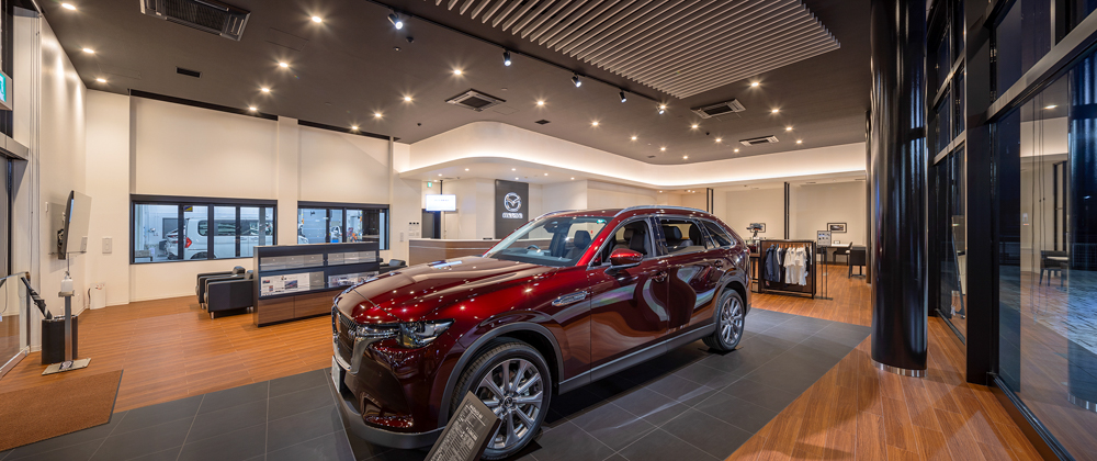 マツダオートザム紀北増改築工事（展示場棟）